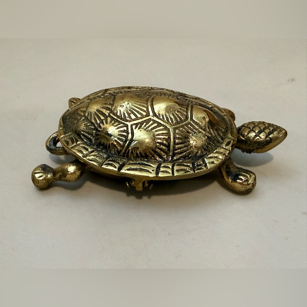 Antique BRASS  Turtle TRINKET Opening BOX Pill Box Jewelry Holder‎ 4" x 2 1/2"